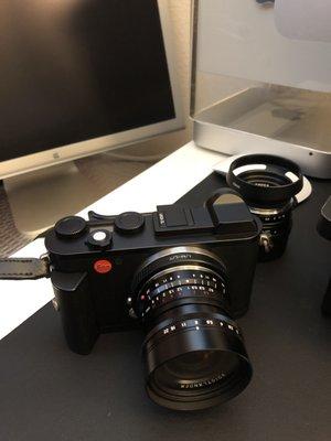 I just picked up this Leica CL.