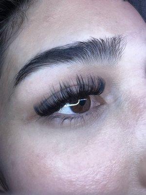 Volume eyelash extensions