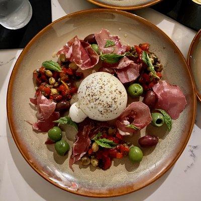 Burrata Antipasto