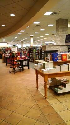 Barnes & Noble