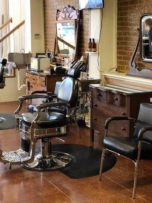 Enjoy our up-to-date haircuts, traditional, straight-razor shaves, shoe shines and medical-grade massage chair.