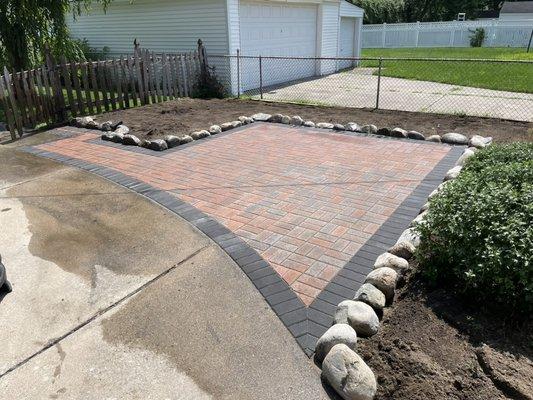 custom patio design and  installation