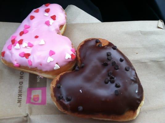 Valentine doughnuts!!