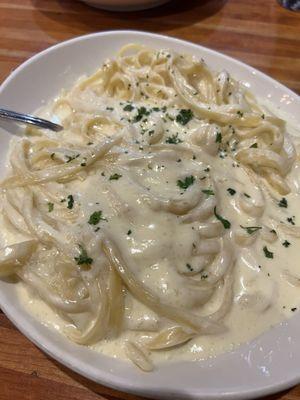 Fettuccine Alfredo