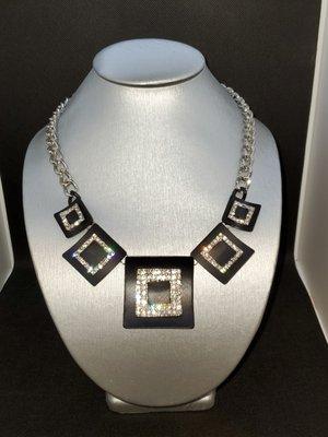 Black modern metal necklace with a little bling bling!