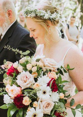 Flower crown and bridal bouquet