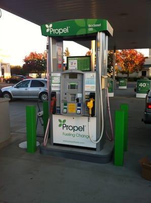 Propel West Sacramento offers Flex Fuel E85 (ethanol) and Biodiesel B20.