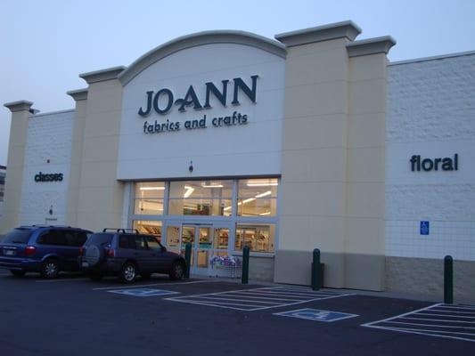 Jo-Ann, 10750 W. Colfax Ave, Unit 100, Lakewood, CO 80215-3808.  May 26th 2012 visit.