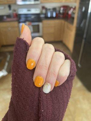 Fall nails, dip with glitter dip