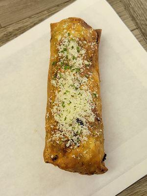 Pizza egg roll