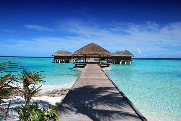 Over-Water_Bungalows