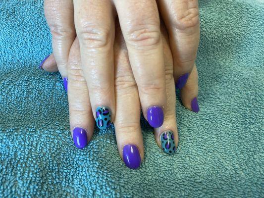 Gel overlay with shellac nail art