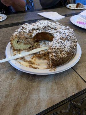 Apple crumb cake