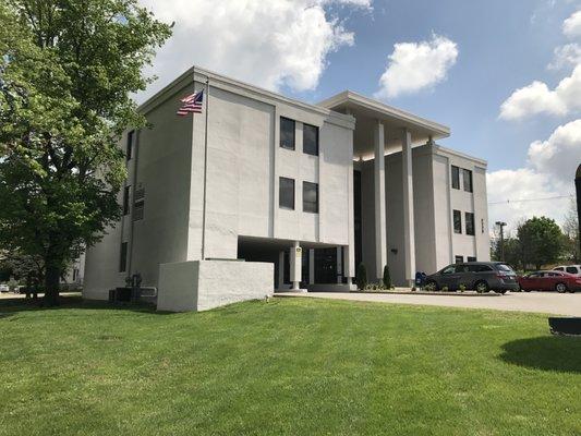 Office Space available on Bardstown Road. 300 sf and up