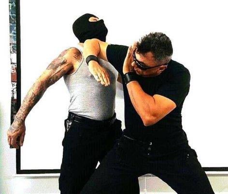 Gianluca Zanna is Krav Maga Black Belt  Military instructor certified in  Israel with Master Alain Cohen