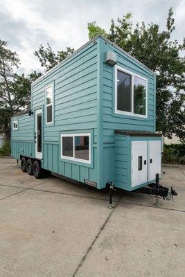 Movable Roots Tiny Home Builder