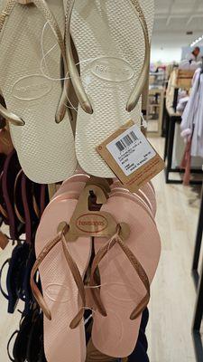 Havaianas, if you need some flip-flops for the pool