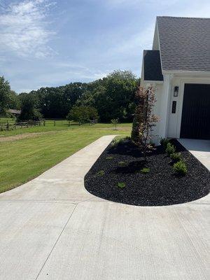 Mulch and plant installation in Fayetteville, AR