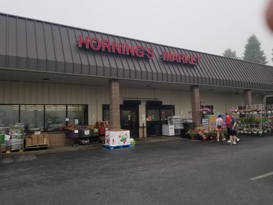 Entrance to Horning's Supermarket in Myerstown Pennsylvania.