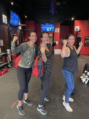 Friends that kick together!! #girlswhobox