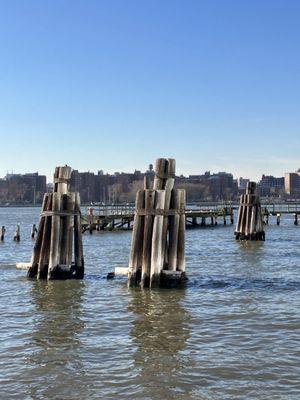 North 5th Street Pier and Park