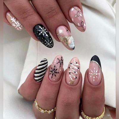 Fun Holliday nails art