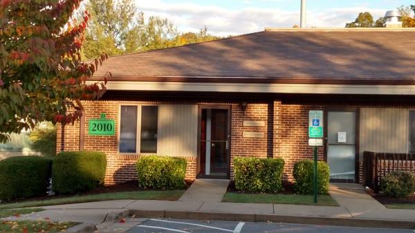 Our office is convenient and easy to get to. We are a  great community dentist.