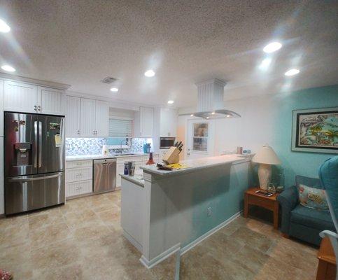 New White Shaker Kitchen!