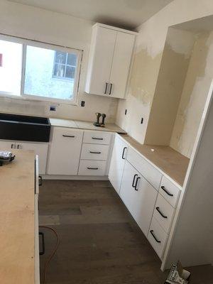 Kitchen remodeling cabinets installation