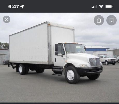 26 Foot Box Truck. This is the type of truck we'll provide for all moving services.