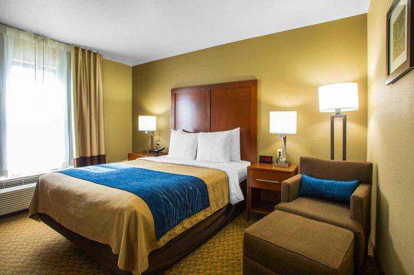 Comfort Inn & Suites Springfield I-44