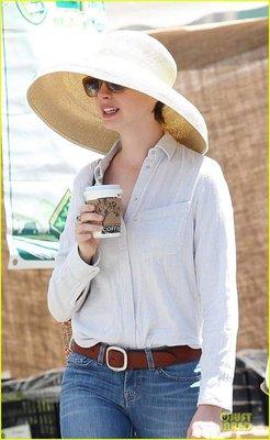 Ann Hathaway loves her kings road coffee Latte at the beverly hills farmers market