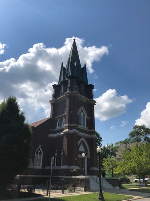 St. James Anglican Cathedral, Liberty, MO 64068