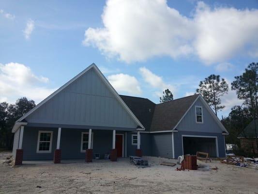 4 br 2 bath with bonus room Southport Florida