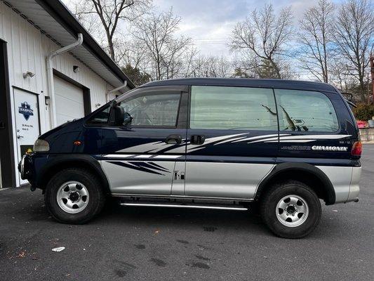 Mitsubishi Delica