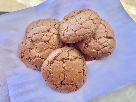 YUM! Almond cookies are a must!