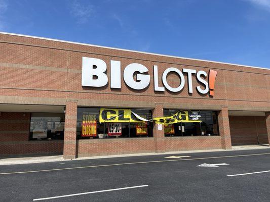 Big Lots - Closed