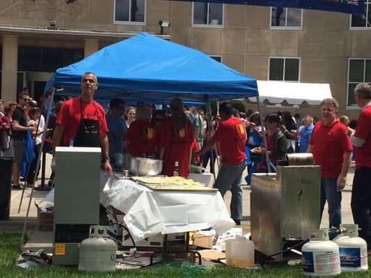 Making frites- $3