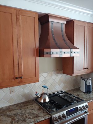 Cabinets and cooking hood installation