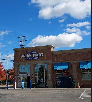 Welcome to your friendly neighborhood Discount Drug Mart!