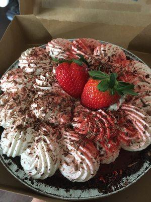 Chocolate strawberry pie