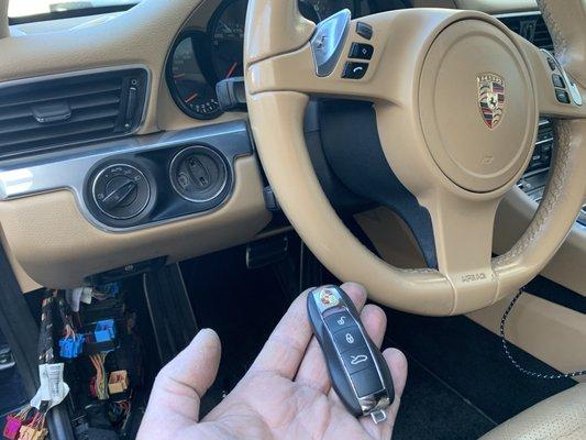 2012 Porsche 911 key programIng