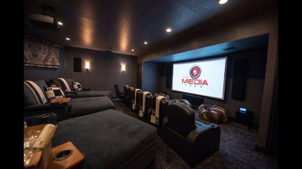 135" Curved Screen & Dolby Atmos Surrounding Sound