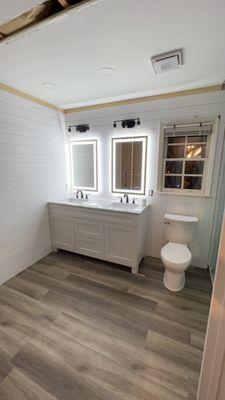 Shiplap and smart mirrors