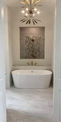 Legacy Flooring helped me achieve my ideal bathroom. Wonderful service and maximum quality.