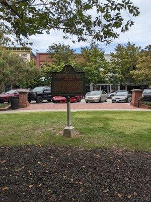 First Private Mint Historical Marker, Gainesville