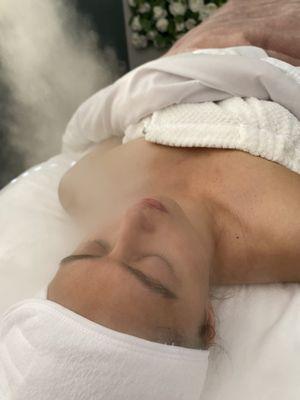 Facial with steam