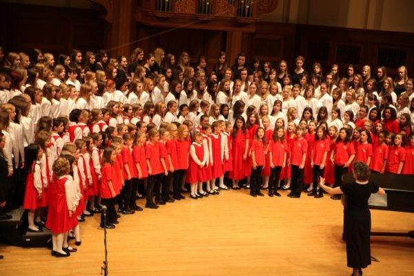 Girl choir program (grades 3-12)