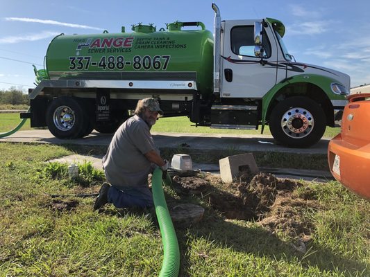 Pumping out mechanical system