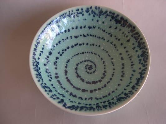 porcelain serving bowl